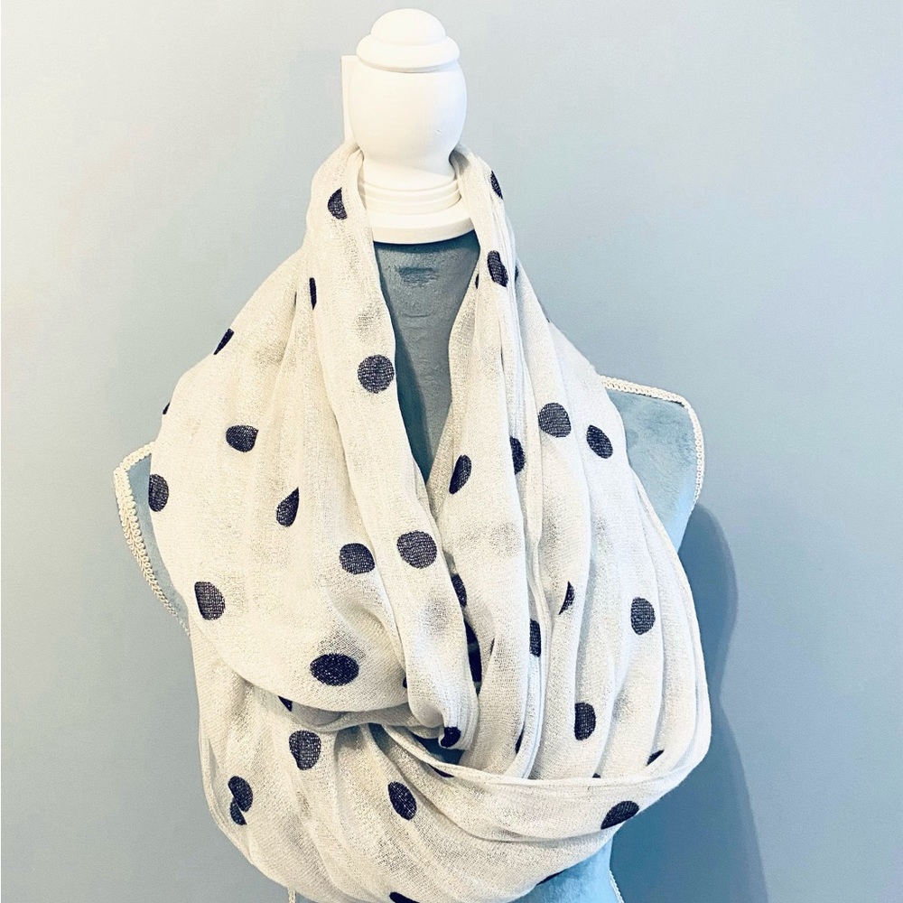 Polka Dot Scarf in White and Black